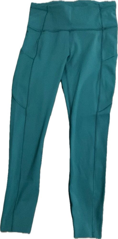 Lululemon Wunder train high rise crop with pockets Size 28" / US 6 / IT 42 - 1 Thumbnail