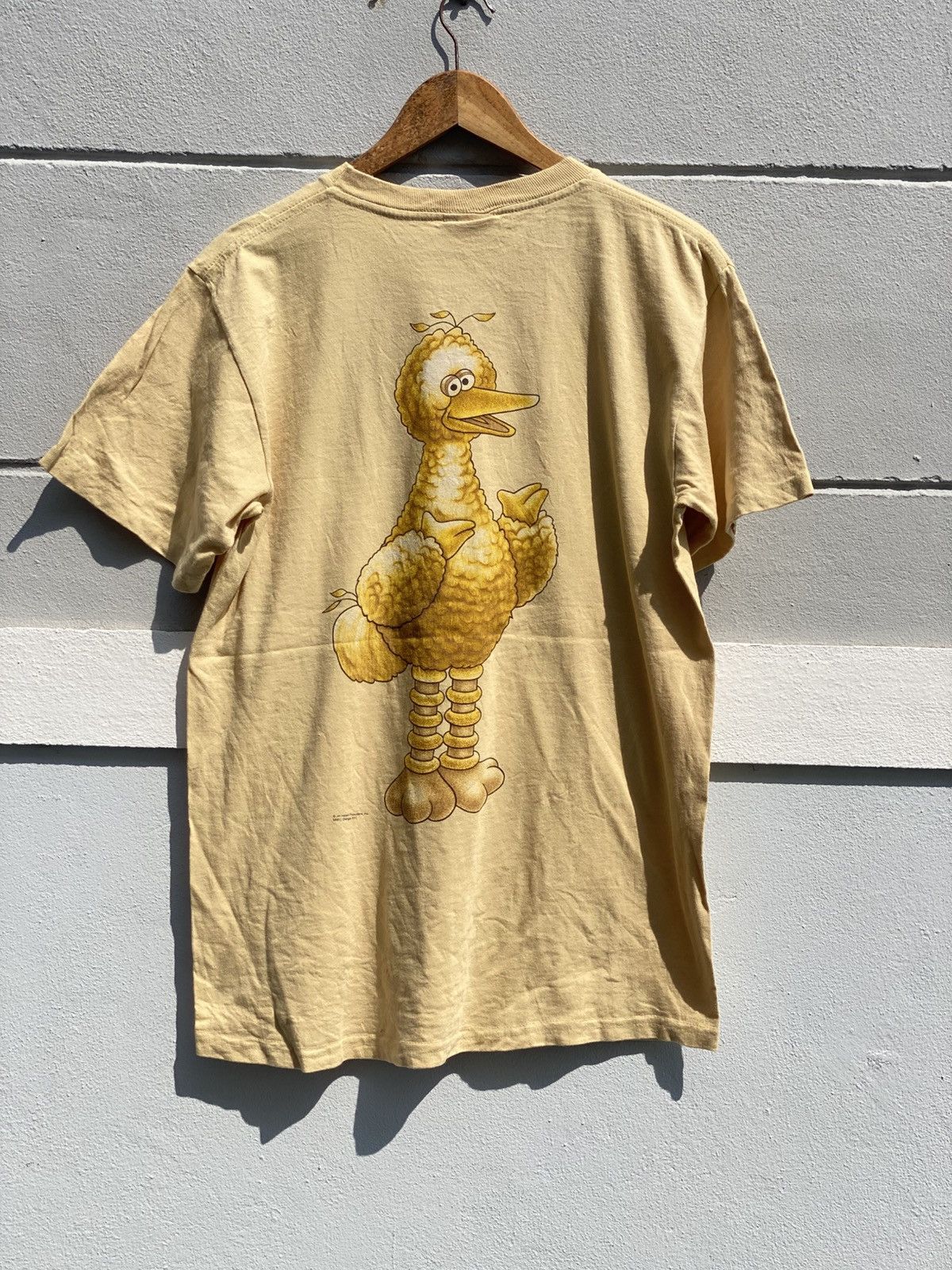 Japanese Brand Vintage 90s Big Bird Sesame Street T-Shirt Jim Hensom Size M Size US M / EU 48-50 / 2 - 1 Thumbnail
