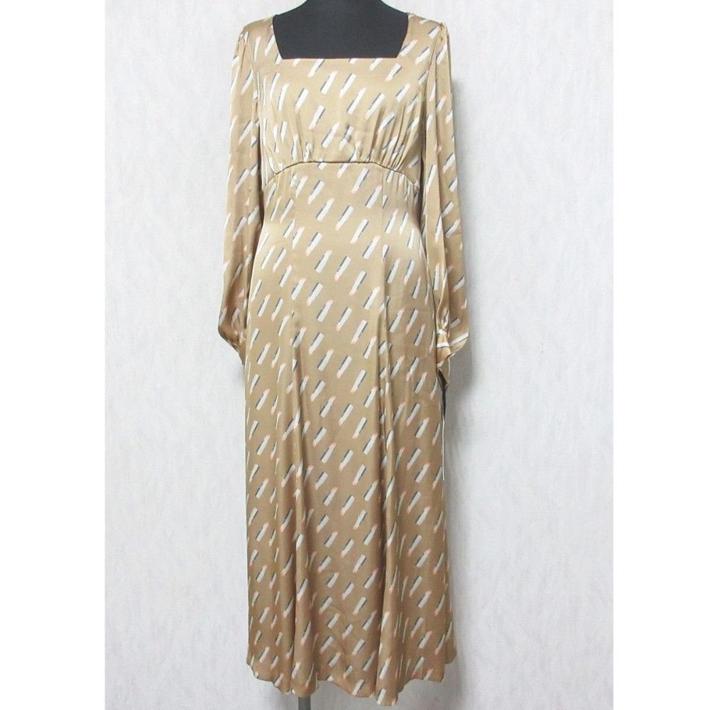 Other Other GRACE Class Back Shun Lip Dress Satin Long Dress Others Dresses 0224131009 DUTY FREE for USA Size ONE SIZE - 1 Thumbnail