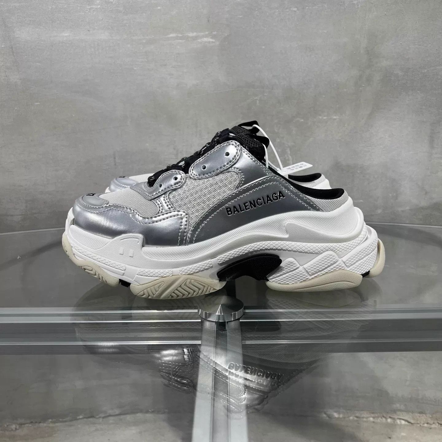 Balenciaga BLCG Silver Women's Slide Dad Sneakers 37 Size US 7 / IT 37 - 3 Thumbnail