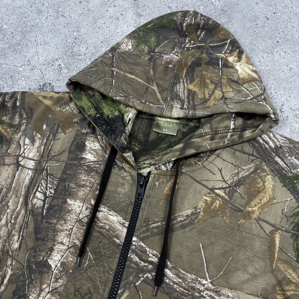 Realtree × Vintage Vintage Realtree Insulated Camo Zip Up Hoodie Jacket Size US XL / EU 56 / 4 - 8 Thumbnail