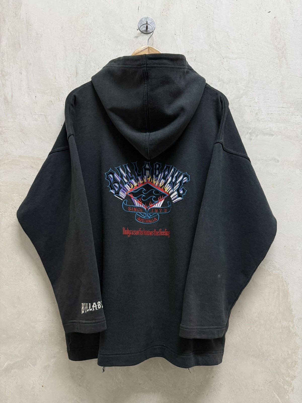 Vintage Vintage 90s Billabong Embroidery Flame Surfwear Baggy Hoodie Size US XL / EU 56 / 4 - 1 Thumbnail