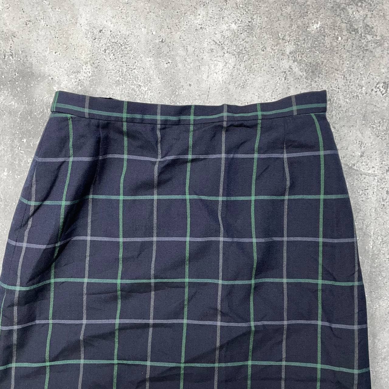 Burberry × Vintage Vintage 90s Burberrys Midi Checked Skirt Women’s Blue Size 27" / US 4 / IT 40 - 16 Thumbnail