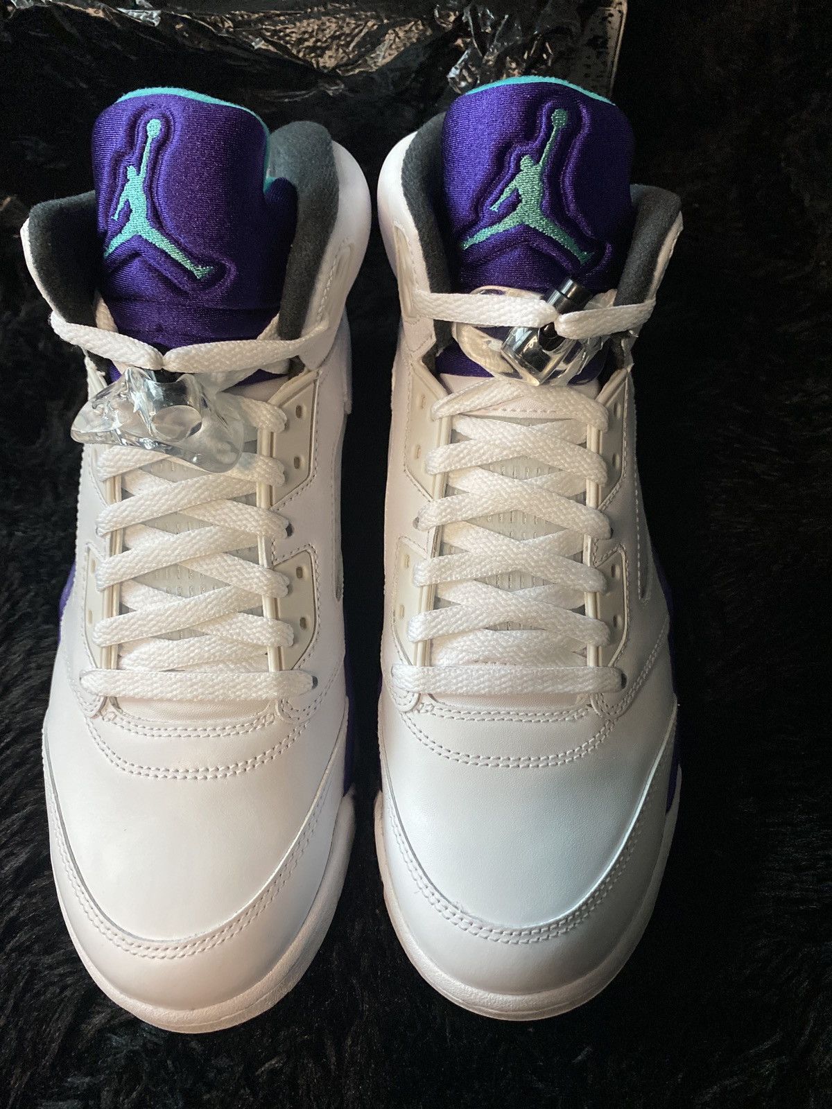 Jordan Brand Jordan 5 Retro Grape Size US 8 / EU 41 - 3 Thumbnail