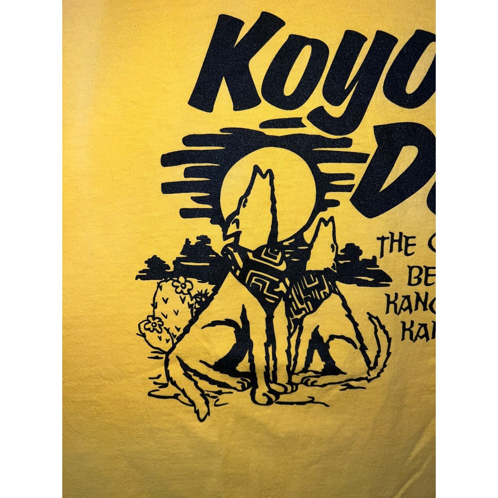 Gildan Vintage Koyote Den Shirt Coldest Beer In Kanopolis Tee XL Size US XL / EU 56 / 4 - 2 Thumbnail