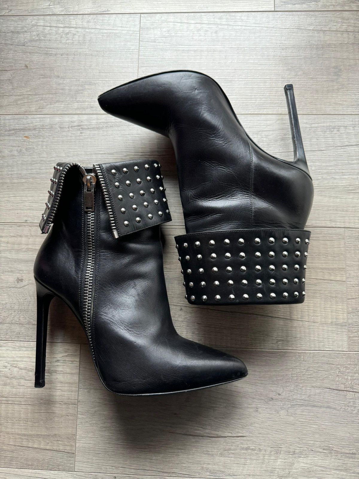 Saint Laurent Paris × Yves Saint Laurent Saint Laurent Studded High Heel Rock Boots Size US 8 / IT 38 - 1 Thumbnail