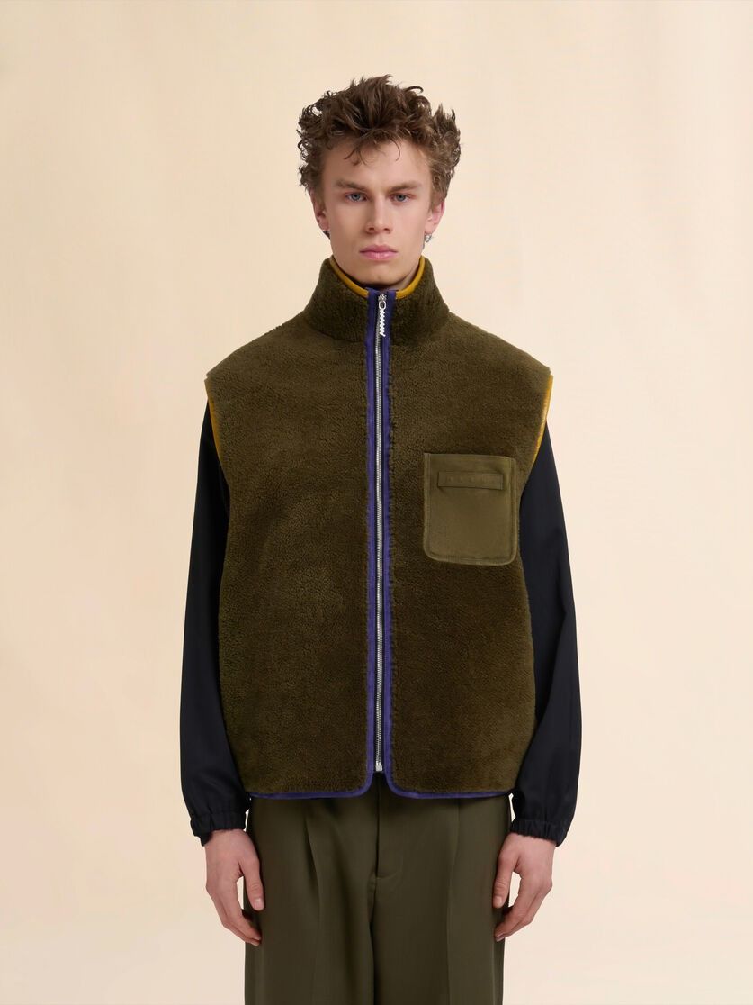 Marni Deep green shearling vest with leather piping Size US M / EU 48-50 / 2 - 1 Thumbnail