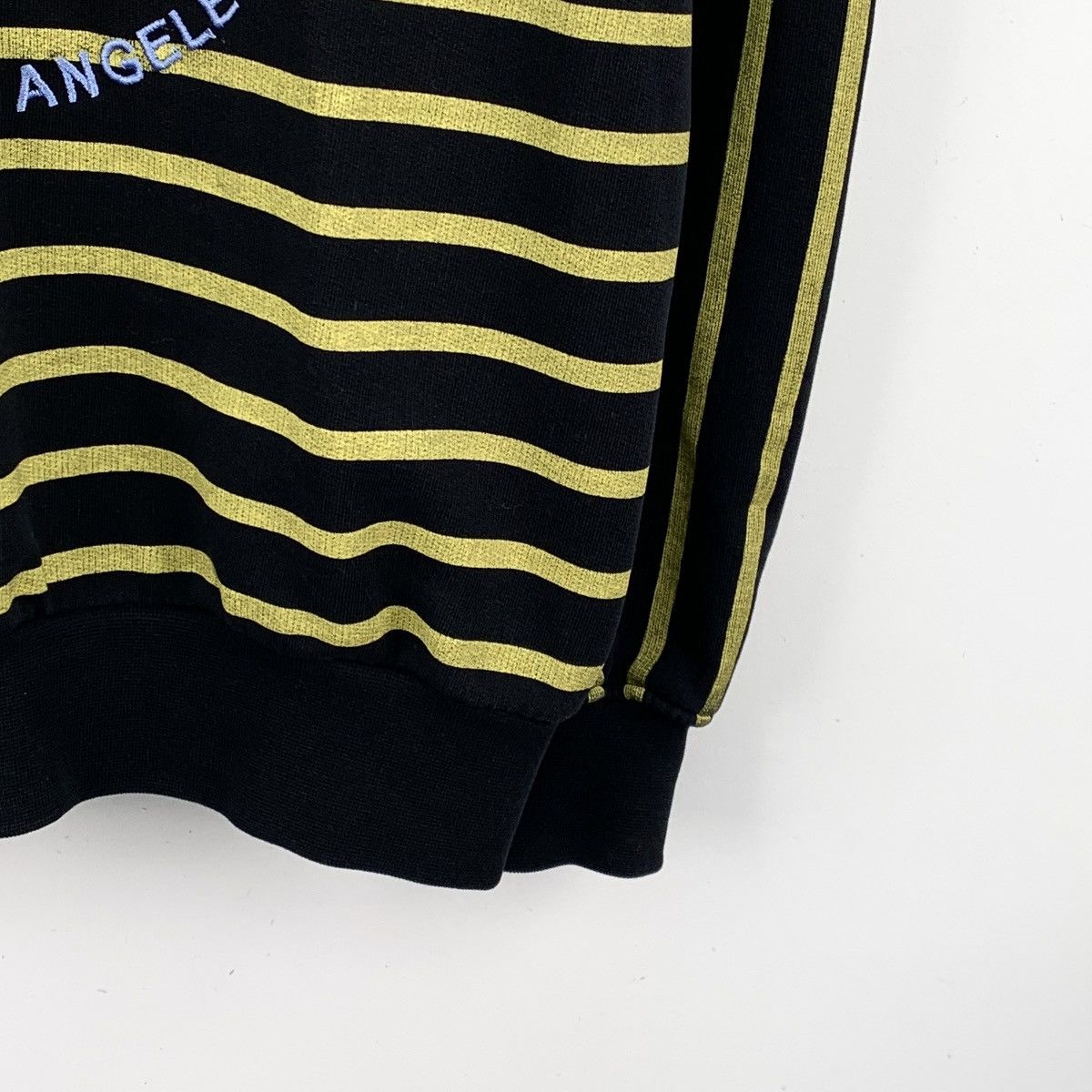 Balenciaga Balenciaga Color-blocked Long Sleeve Knit Sweater K26WX Size US M / EU 48-50 / 2 - 4 Thumbnail