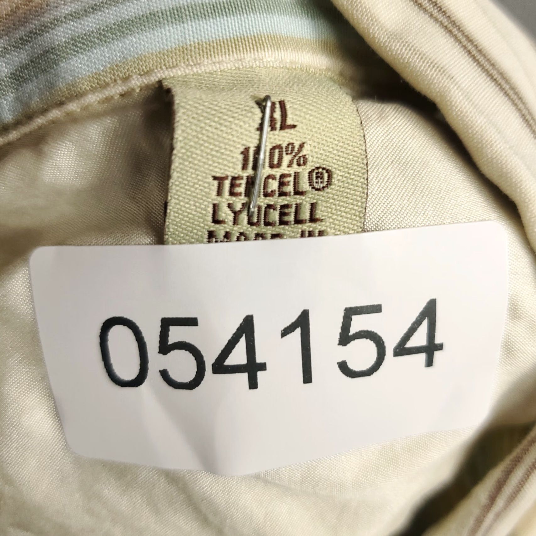 Tommy Bahama Tommy Bahama Shirt Mens XL Beige Striped Lyocell Hawaiian Button Up Short Sleeve Size US XL / EU 56 / 4 - 8 Thumbnail