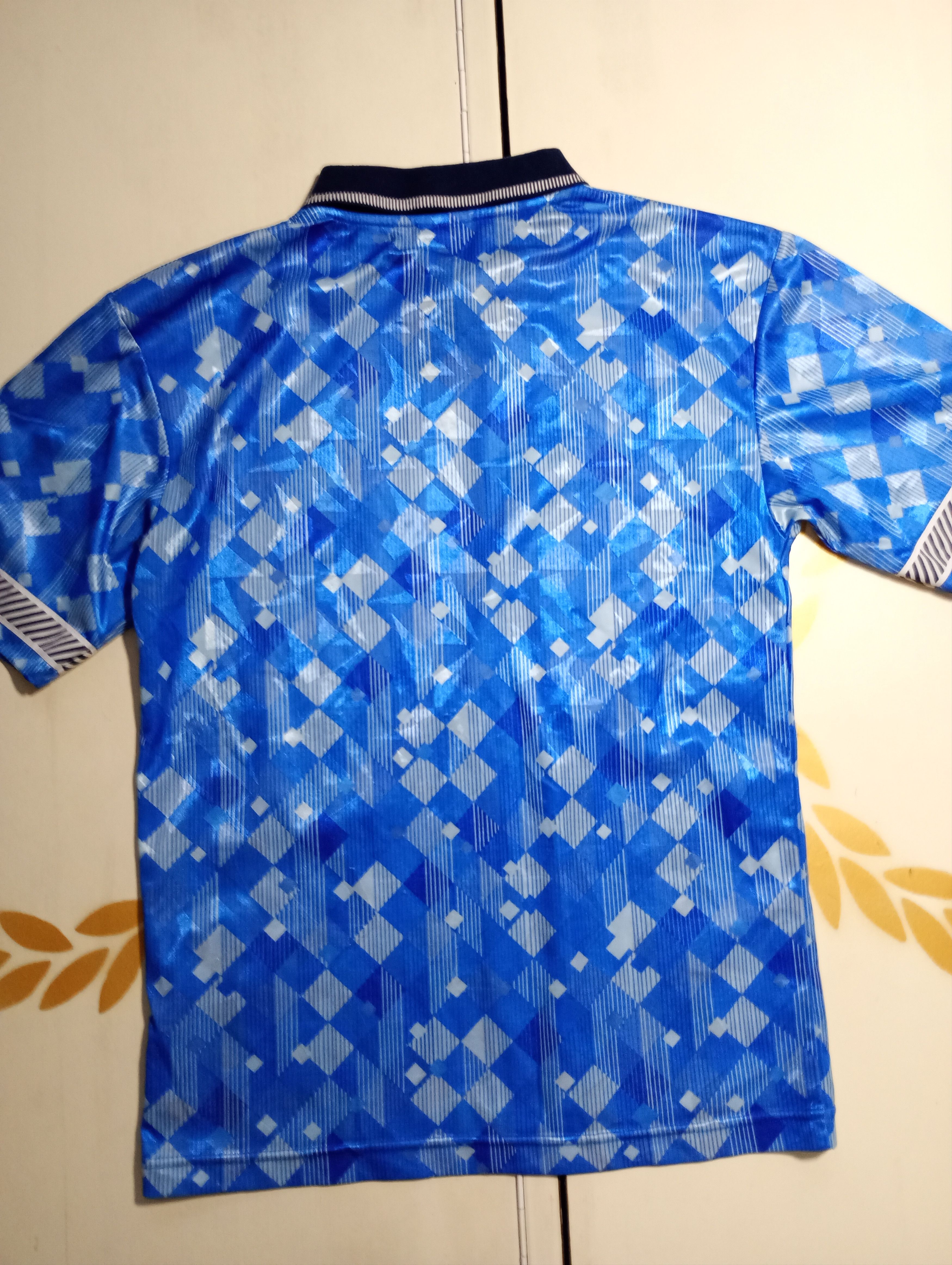 Vintage Score Draw England 1990 World Cup Third Shirt Size US S / EU 44-46 / 1 - 9 Thumbnail