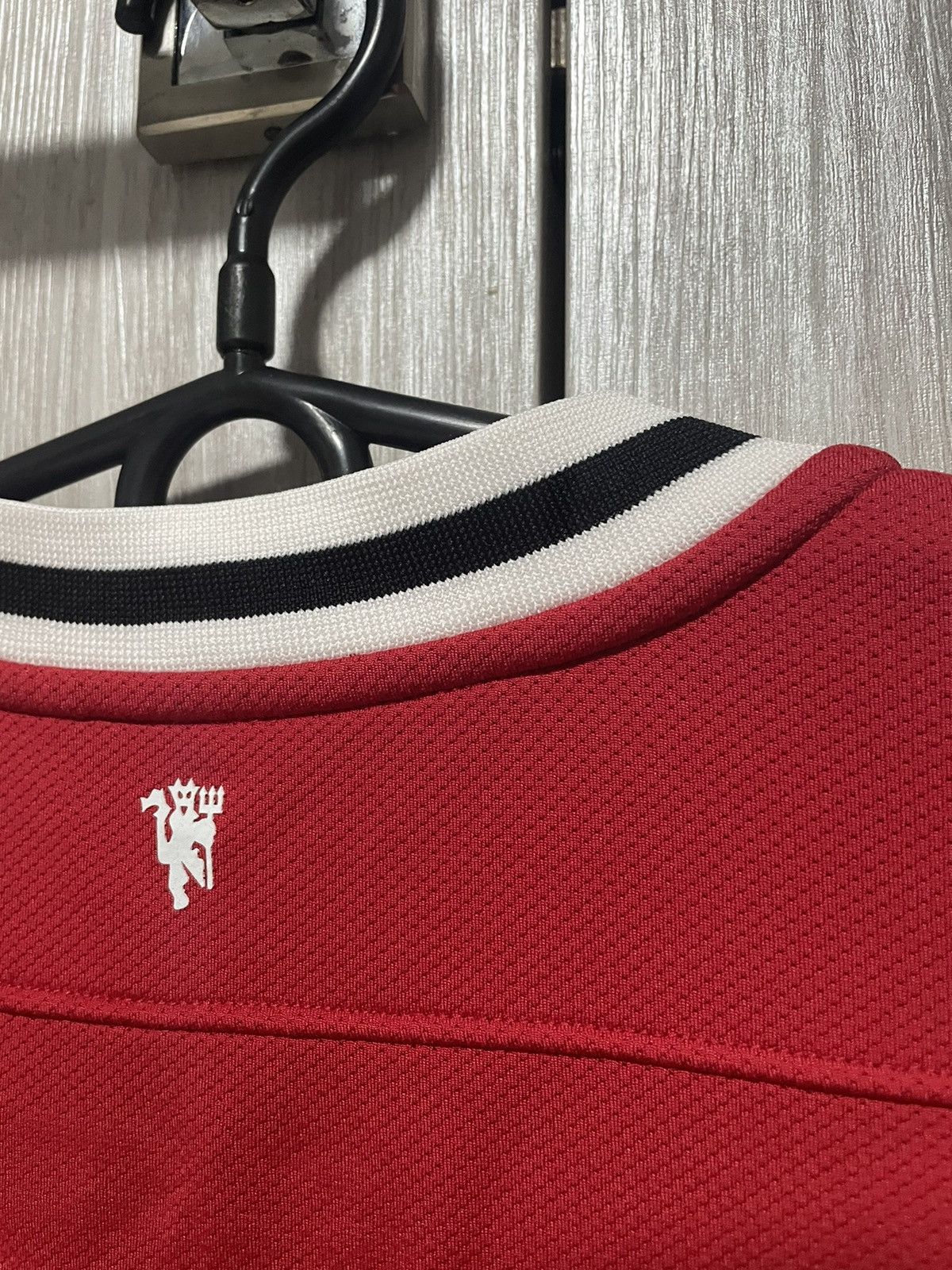 Nike Nike Manchester United 2011/12 Home Jersey AON Red M Size US M / EU 48-50 / 2 - 12 Thumbnail