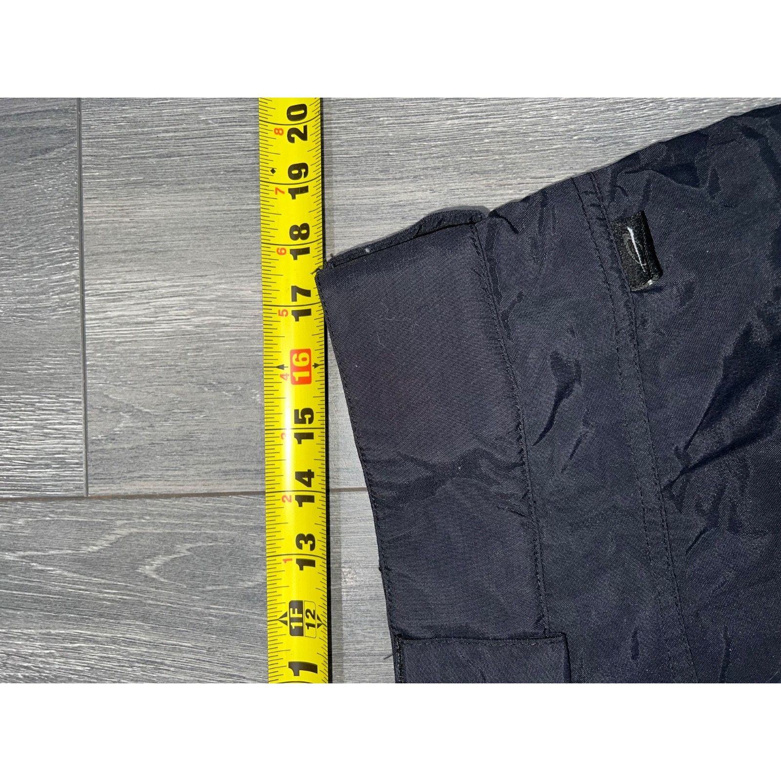 Obermeyer Obermeyer Cargo men Ski Snowboardin Pant Black Large A003187 Size US 26 / EU 42 - 12 Thumbnail