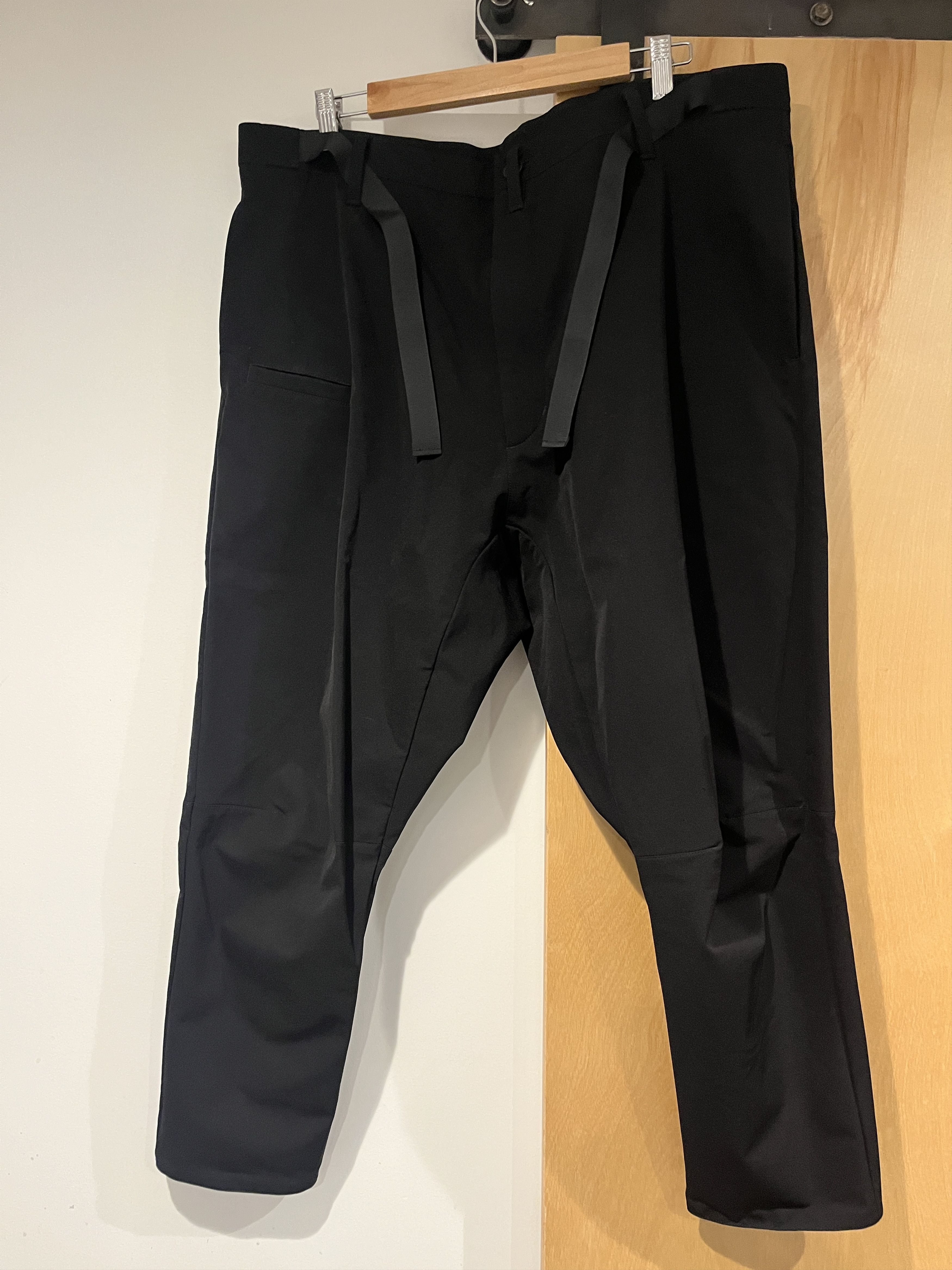 美品 ACRONYM SK30-DS Mサイズ 本店限定 美品 ACRONYM SK30-DS Mサイズ 本店限定 - メルカリ