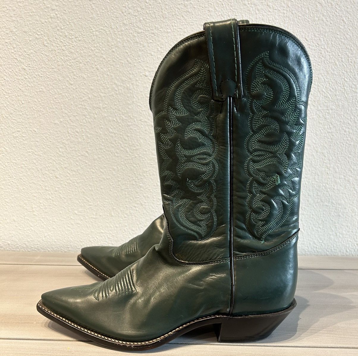 Tony Lama NWOT Tony Lama Forest/Emerald Green Cowboy Boots Size 9.5 Size US 9.5 / IT 39.5 - 5 Thumbnail