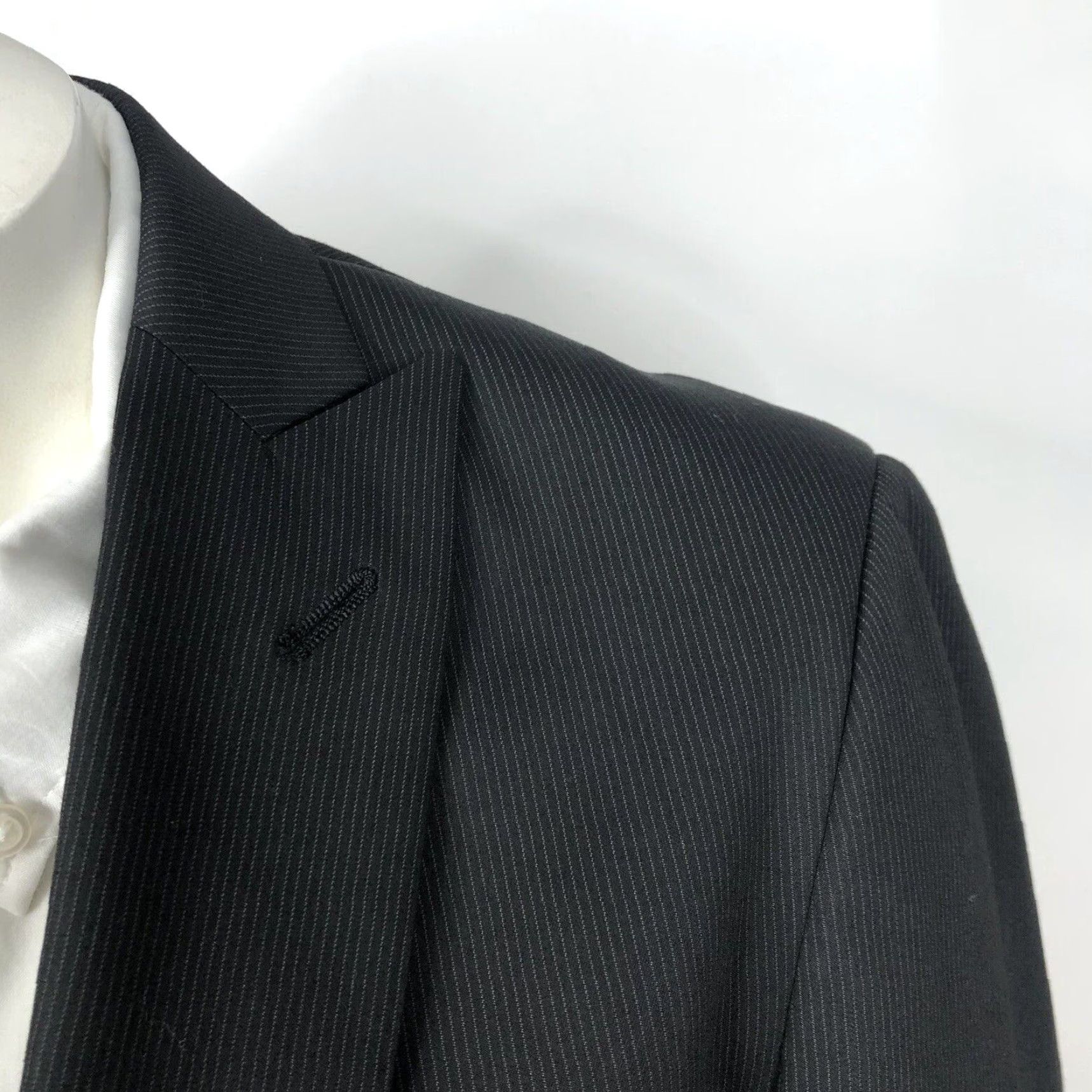 John Varvatos John Varvatos U.S.A. 36R Men’s Viscose Blend Two Button Sport Coat Jacket Black Size US XXS / EU 40 - 3 Thumbnail