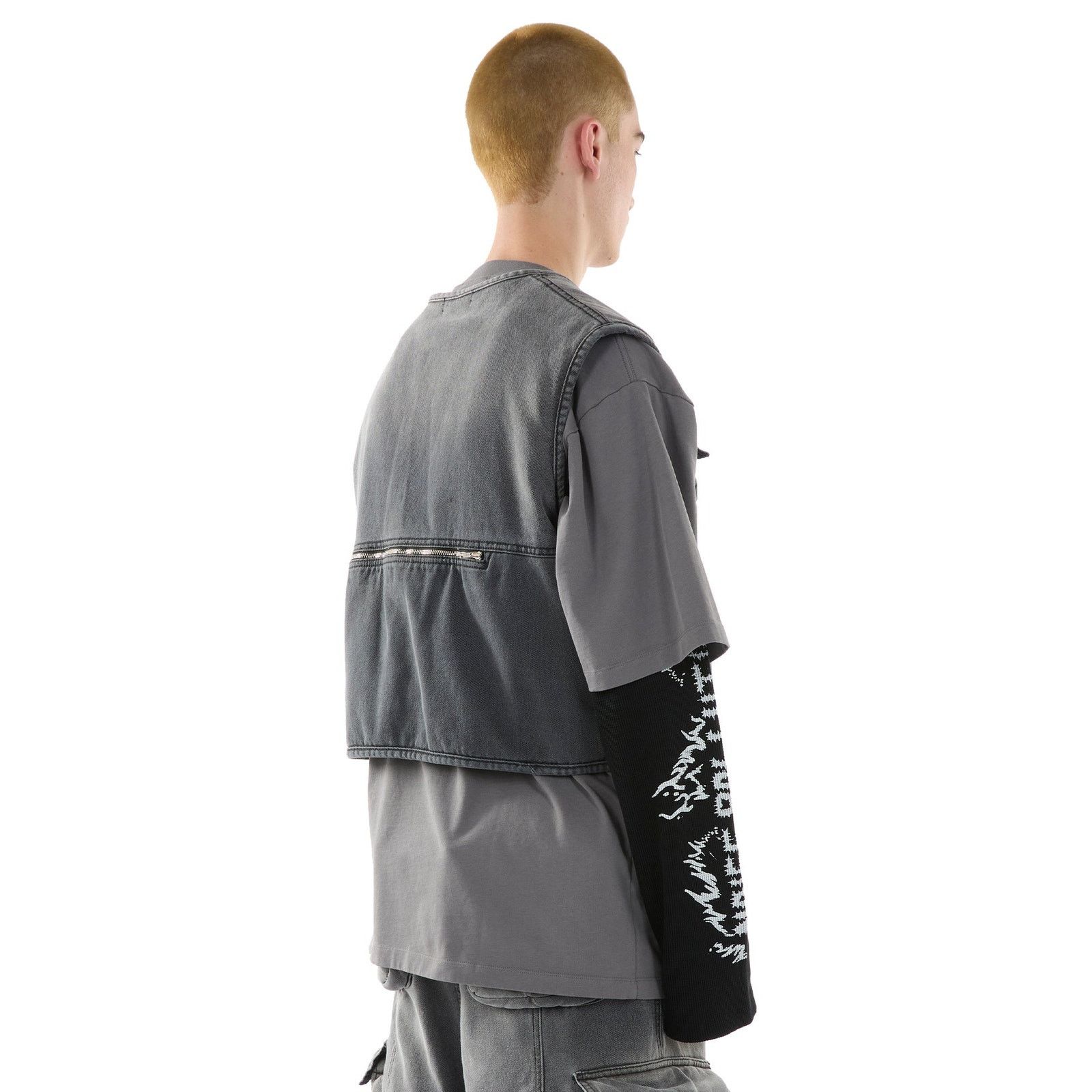 LUU DAN Lu'u Dan Wadded Cargo Vest (Sz L and XL Available) Size US L / EU 52-54 / 3 - 3 Thumbnail