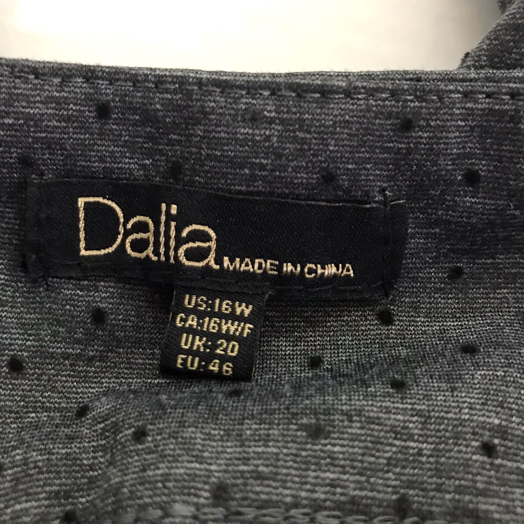 Vintage Dalia Gray Polka Dot Pull On Dress Pants Womens Size 16W Regular Stretch Lightweight Business Casual Size 38" / US 16 / IT 52 - 4 Thumbnail