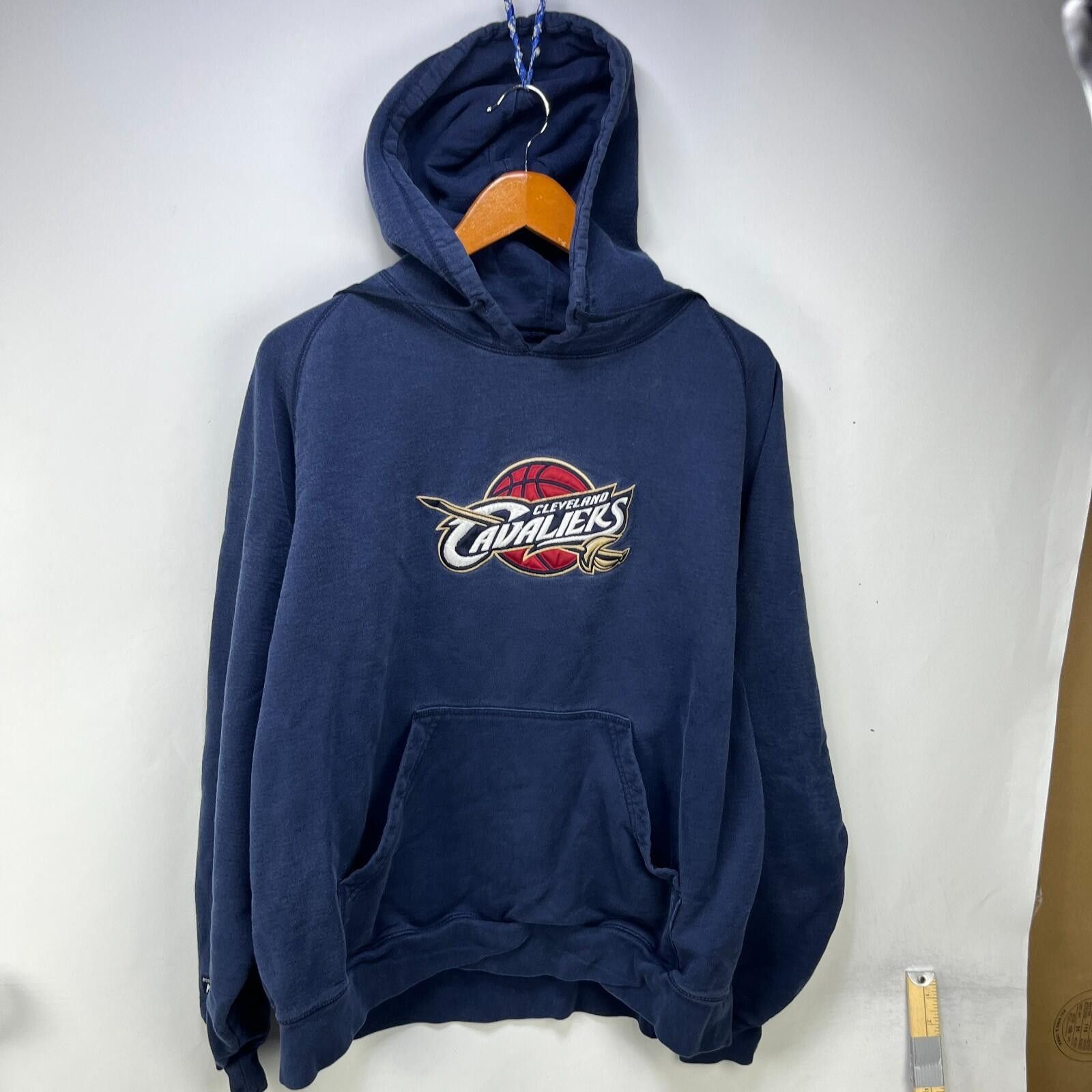 Other Vintage Cleveland Cavaliers Embroidered Pullover Hoodie XL Size ONE SIZE - 1 Thumbnail