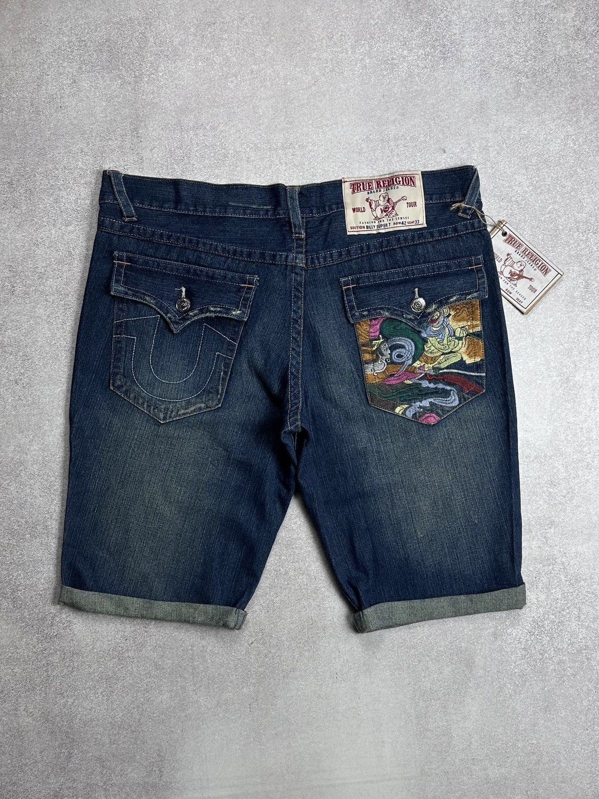 True Religion Vintage True Religion Y2K Embroidery Baggy Shorts Rare 42 Size US 40 / EU 56 - 1 Thumbnail