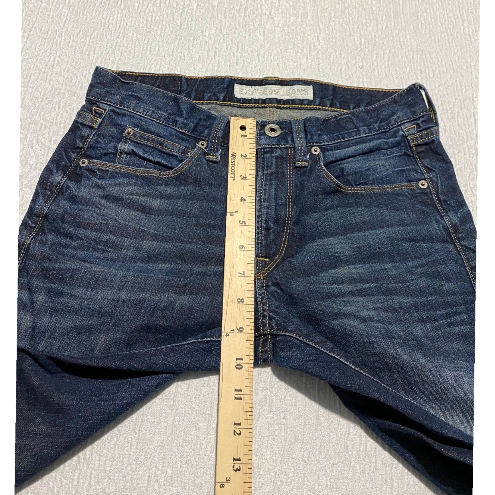 Express VINTAGE is not applicable; use Express Alec Jeans Skinny Men 28x30 Blue Denim Dark Wash Stretch 5-Pocket City Modern Fashion Jeans Mens Size US 28 / EU 44 - 7 Thumbnail