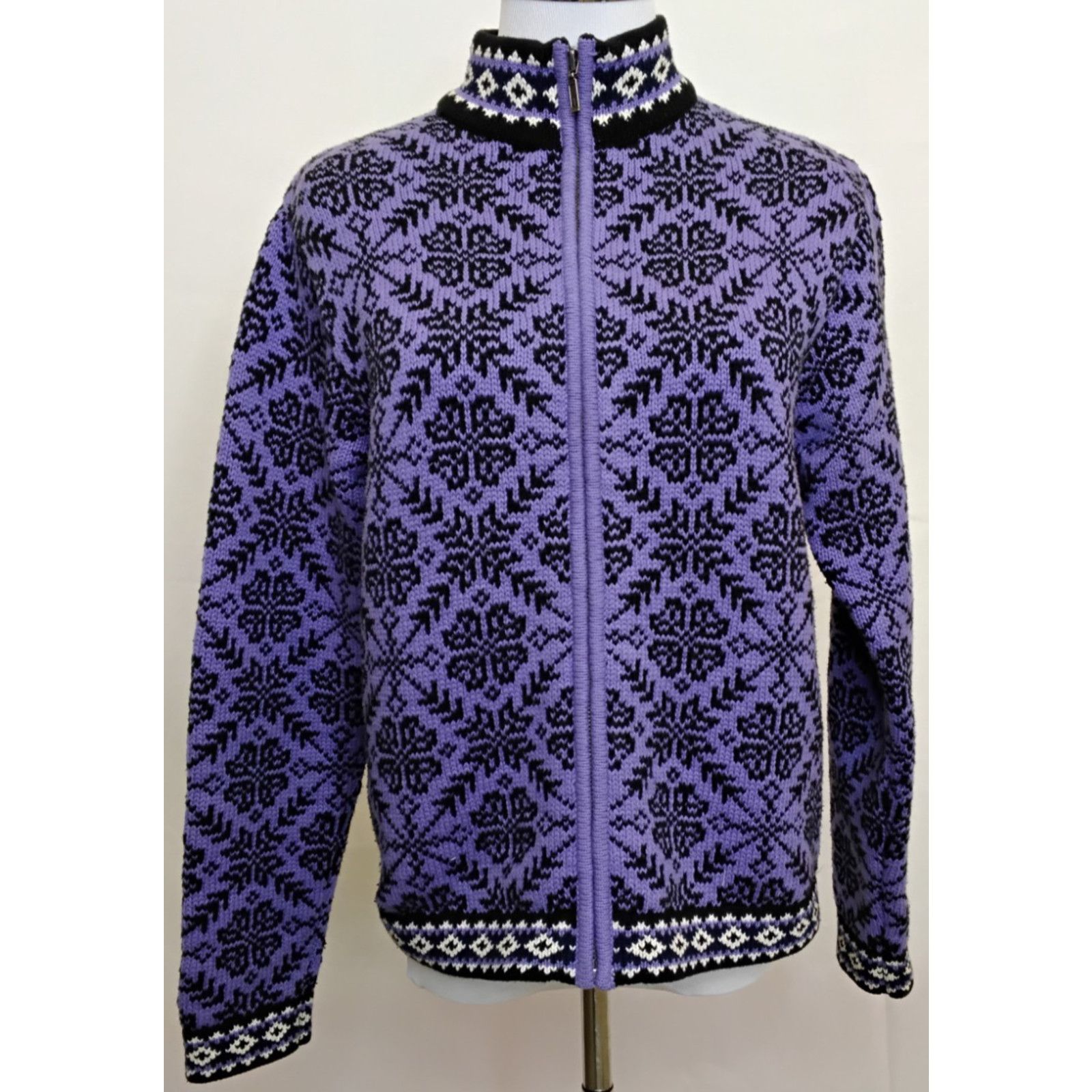 L.L. Bean L.L. Bean Sweater Women's S Purple Full Zip Fair Isle Size S / US 4 / IT 40 - 2 Thumbnail