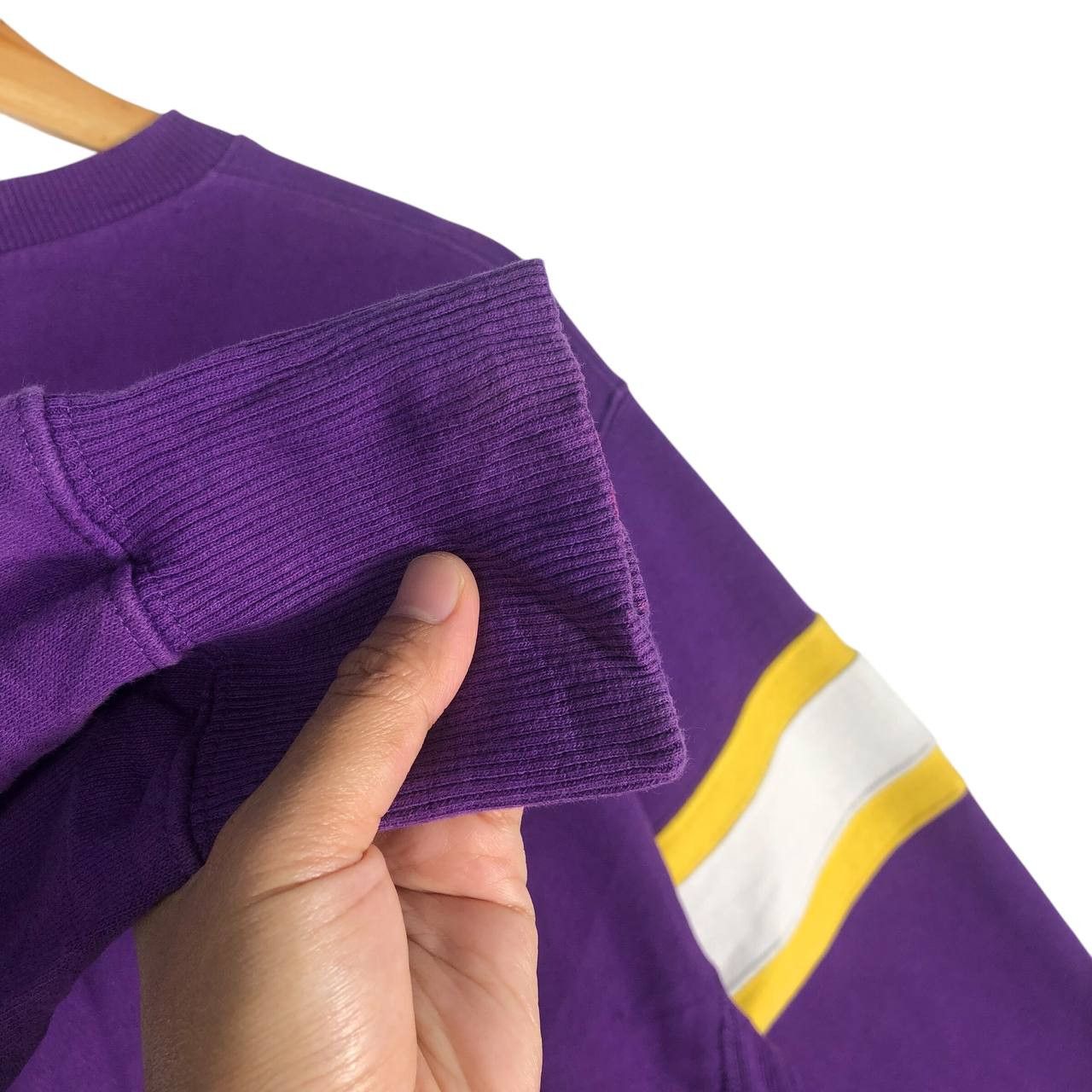 NFL Vintage NFL Team Apparel Minnesota Vikings Sweatshirt Size US M / EU 48-50 / 2 - 10 Thumbnail