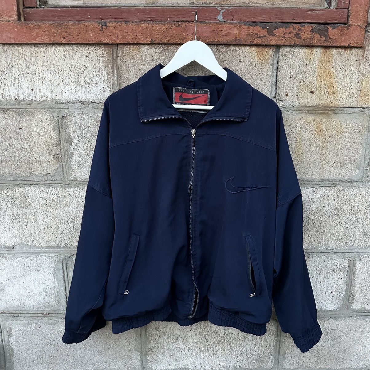 Nike Vintage Nike Zip Jacket Size L Dark Blue 00s USA Size US L / EU 52-54 / 3 - 2 Thumbnail