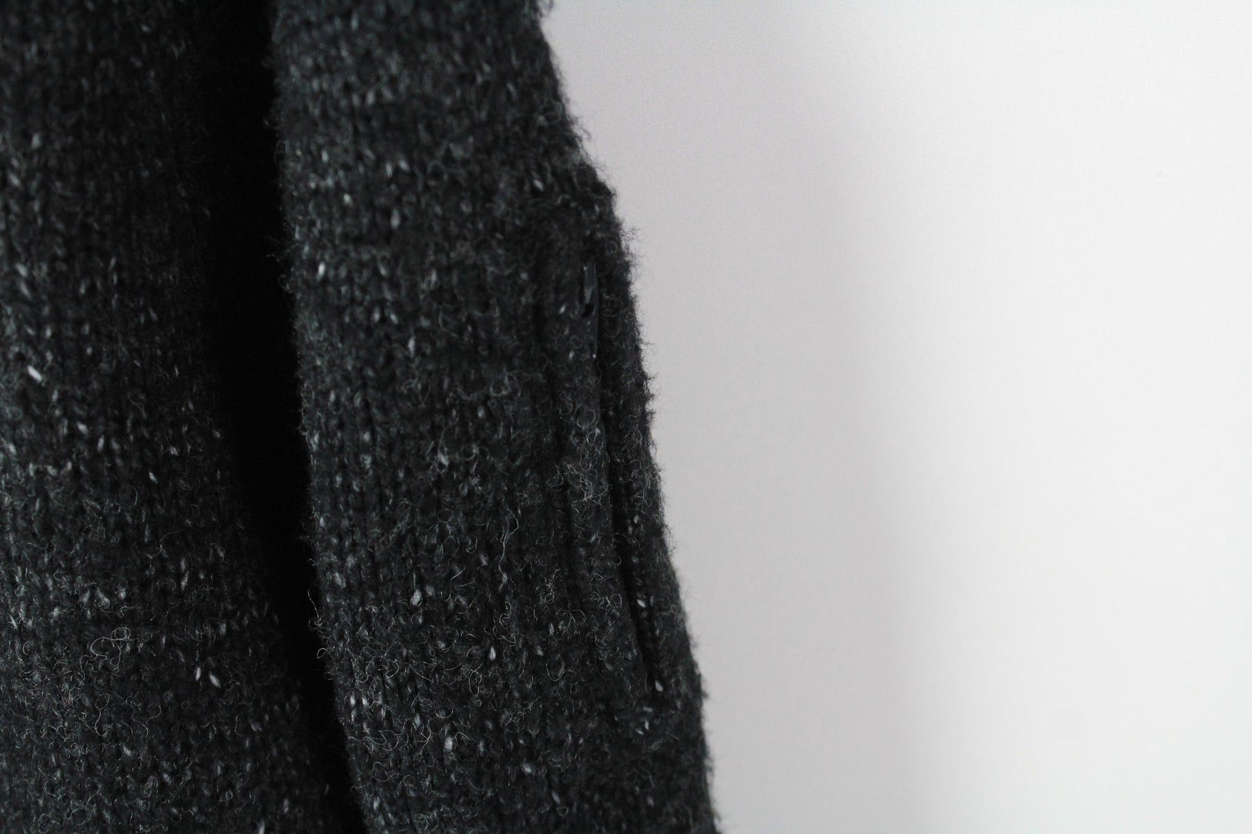 Guess Guess Sweater Large Y2K Size US L / EU 52-54 / 3 - 7 Thumbnail