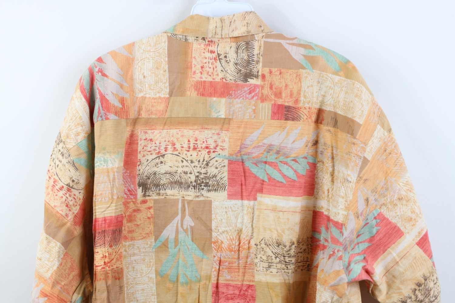 Vintage Vintage 90s Streetwear Block Leaf Luau Hawaiian Button Shirt Size US XL / EU 56 / 4 - 10 Thumbnail