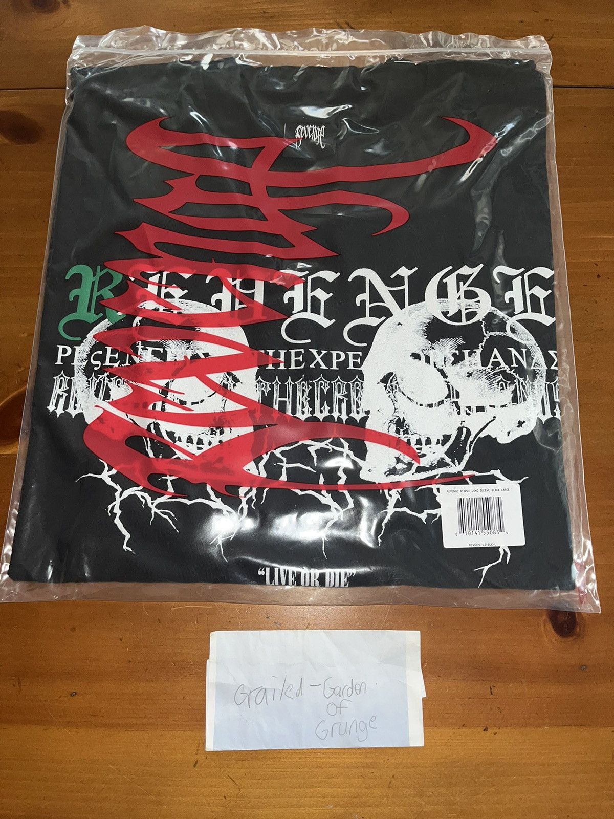 Revenge REVENGE STAPLE “LIVE OR DIE” LONG SLEEVE BLACK Size US L / EU 52-54 / 3 - 1 Thumbnail