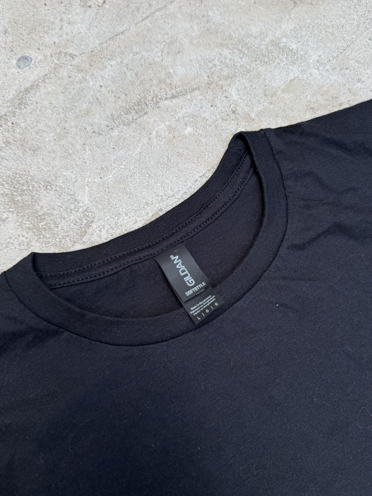 Designer VINTAGE DOLCE & BANNANA T-SHIRT Size US L / EU 52-54 / 3 - 6 Thumbnail