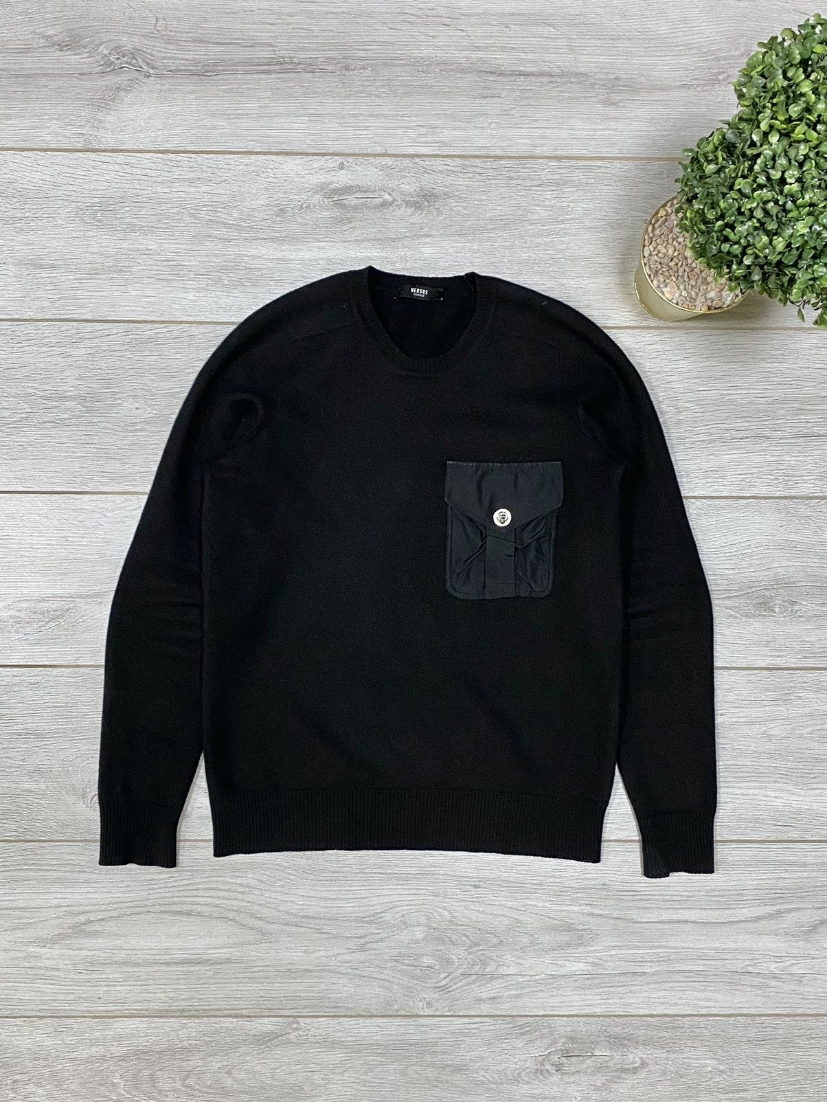 Versus Versace Versace 🐯 vintage wool sweater nylon tiger pocket Size US M / EU 48-50 / 2 - 1 Thumbnail