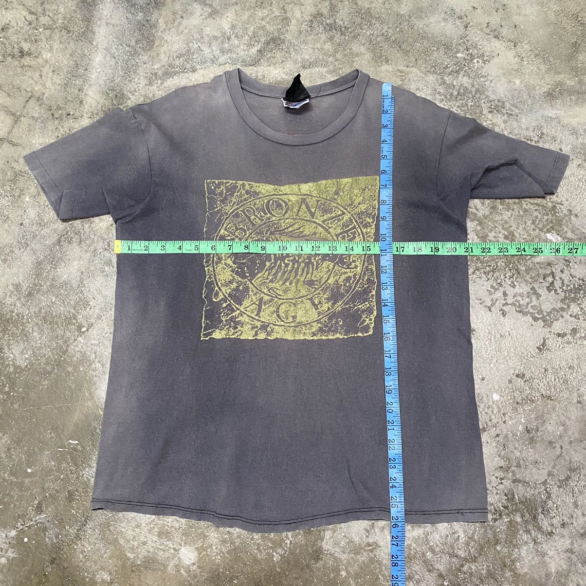Vintage TRUE VINTAGE 80’s BRONZE AGE SKATE TEE FADED DISTRESSED Size US L / EU 52-54 / 3 - 13 Thumbnail