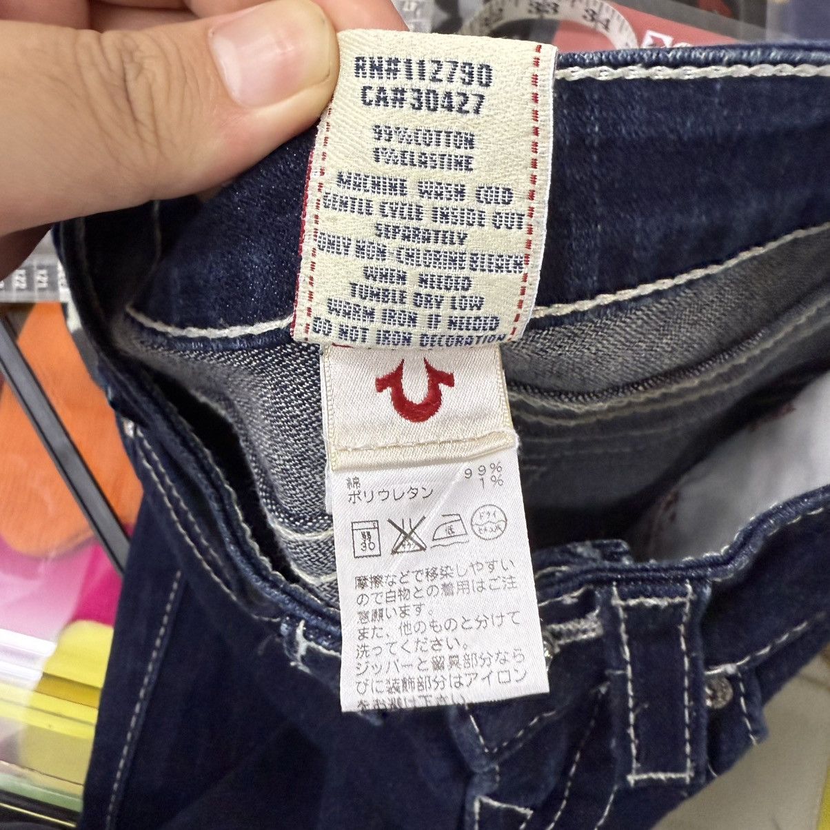 True Religion 2000s True Religion Low Rise Glitter Jeans Size 26" / US 2 / IT 38 - 13 Thumbnail