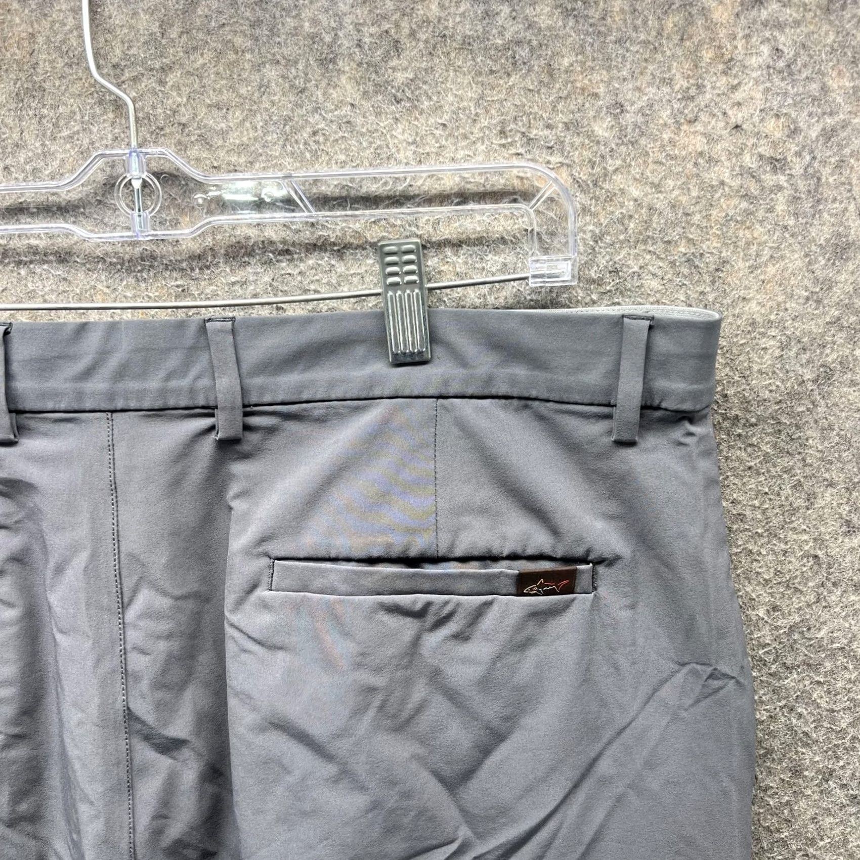 Vintage Greg Norman Shorts Mens 34 Gray Golf Stretch Performance Chino Flat Front Mens Coffee? Size US 34 / EU 50 - 3 Thumbnail