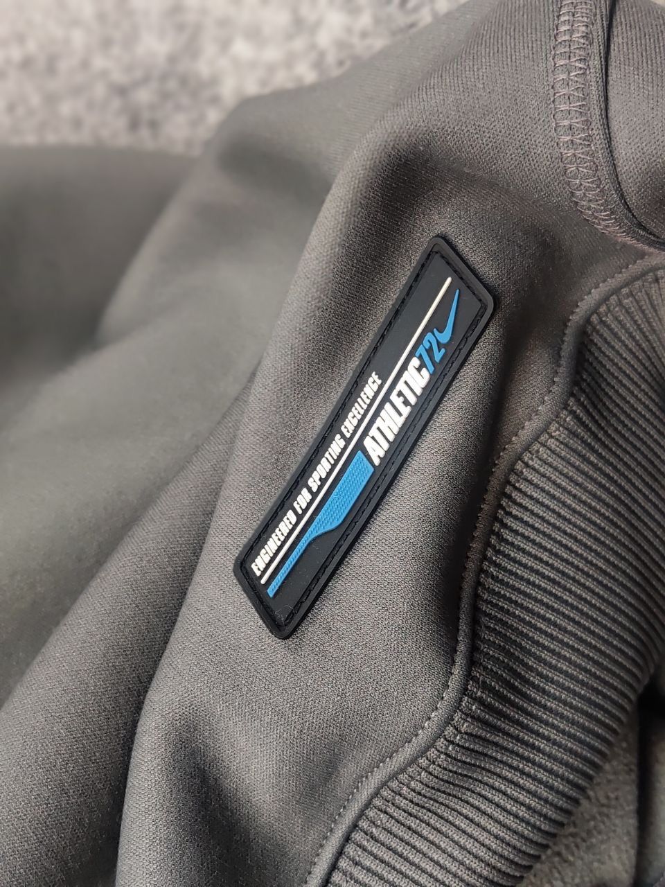 Nike Vintage Nike Swoosh Y2K Ninja Japan Full Zip Gray Hoodie Size US L / EU 52-54 / 3 - 15 Thumbnail