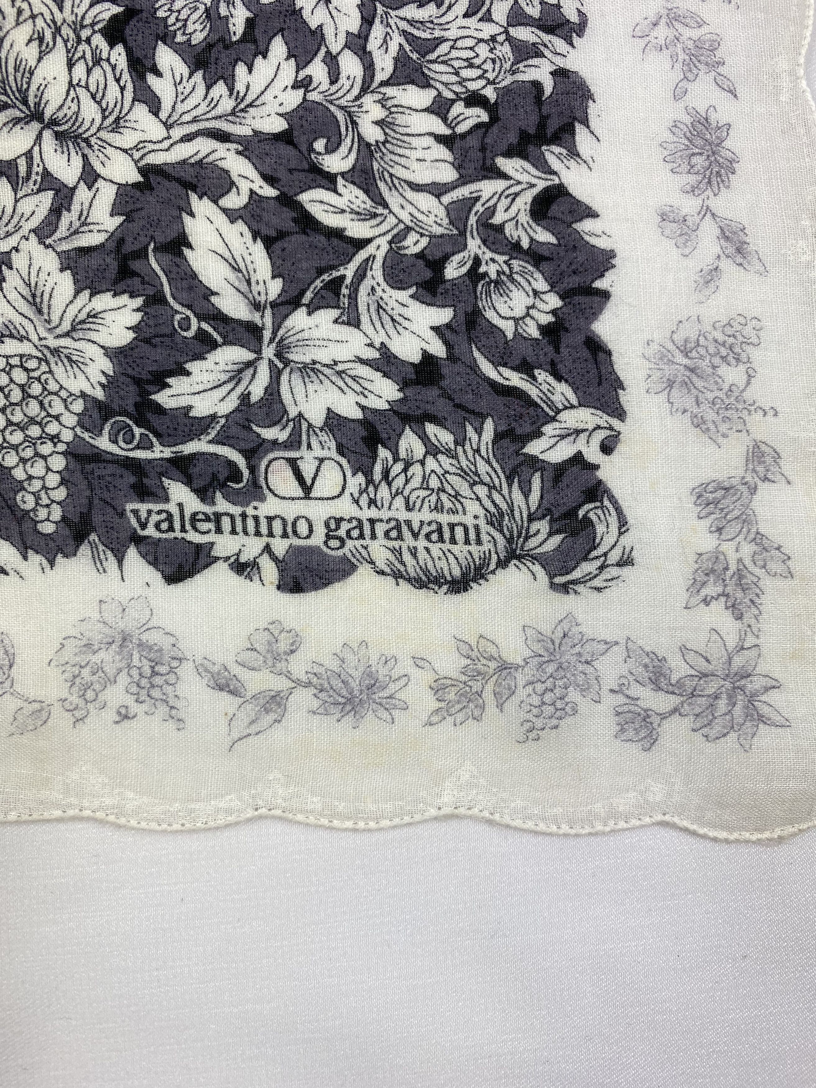 Valentino × Vintage Valentino Garavani Handkerchief / Bandana / Neckerchief Size ONE SIZE - 5 Thumbnail