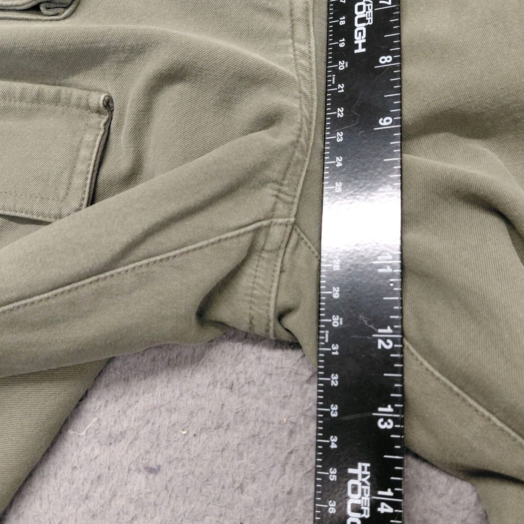Aritzia Wilfred Free Aritzia Pants Women's Size 4 Green Cargo Pocket Stretch Casual Classic Tapered Boyfriend? Size 27" / US 4 / IT 40 - 4 Thumbnail