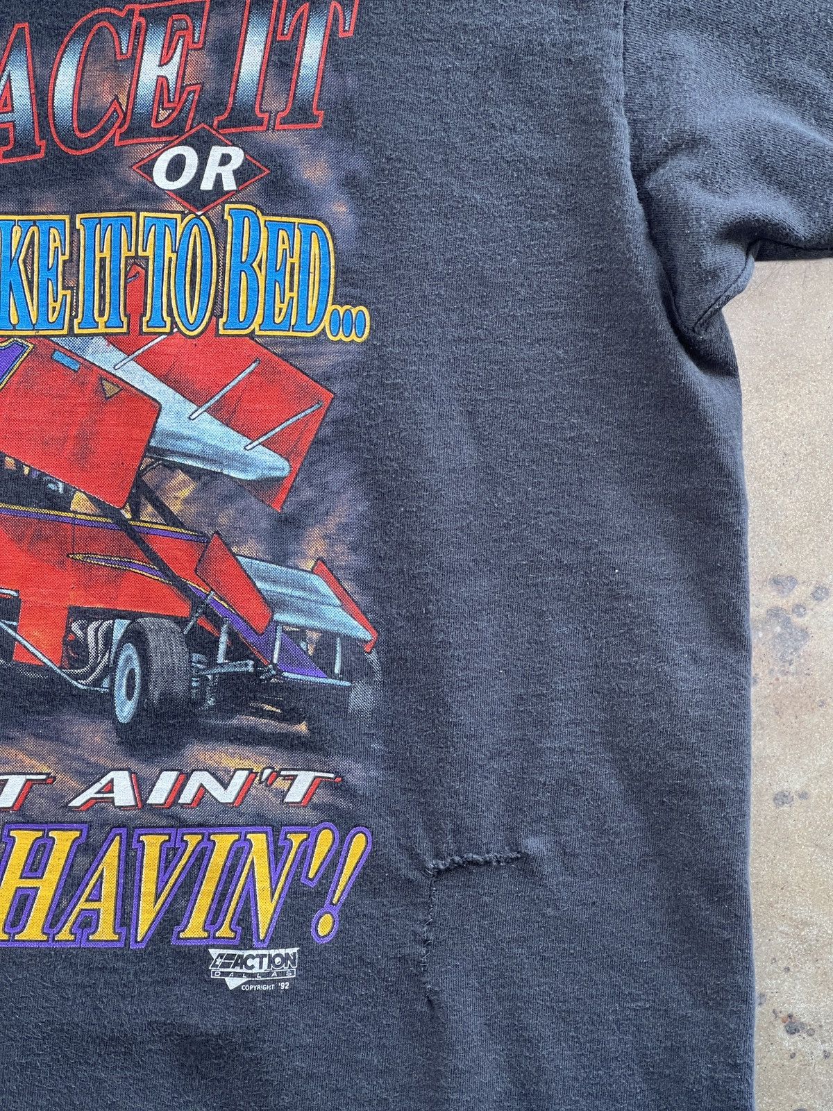 Vintage Vintage 1992 Race It or Take It to Bed Tee Large Size US L / EU 52-54 / 3 - 5 Thumbnail