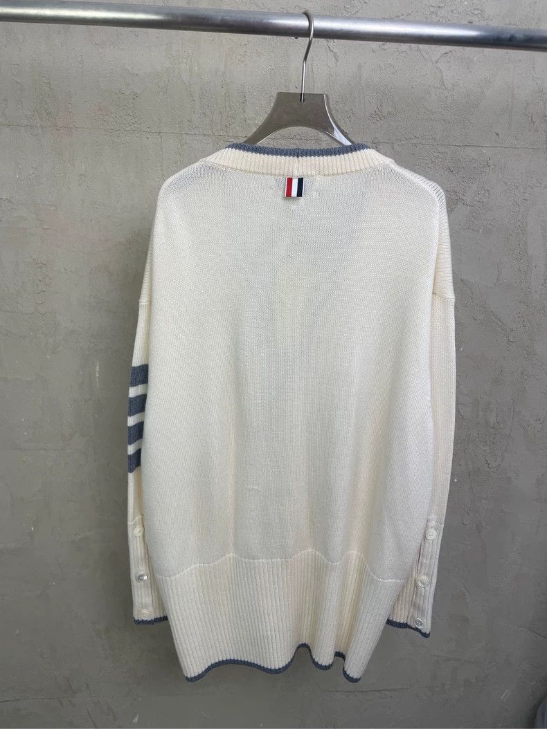 Thom Browne Thom Browne Size 00Oversize wool cardigan in off-white with Size US XS / EU 42 / 0 - 2 Thumbnail