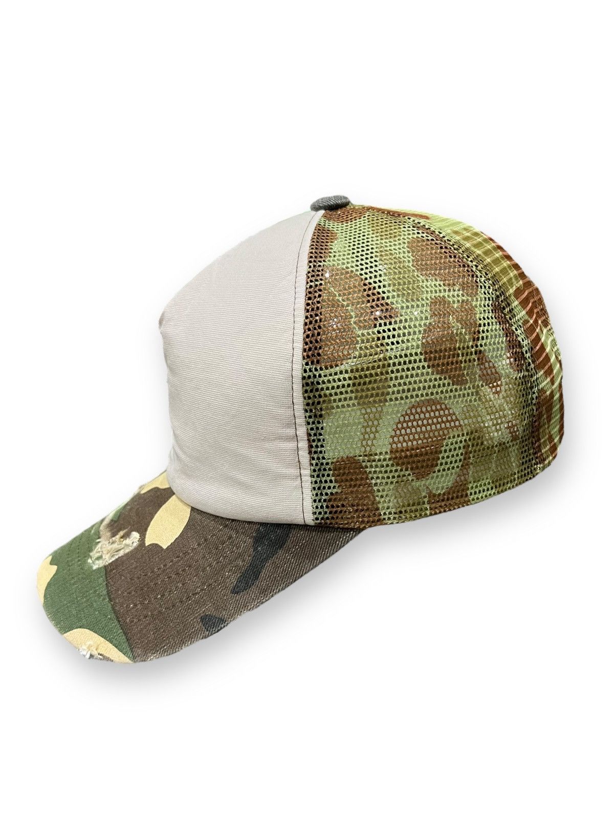Vintage 🔥Vtg Studded Skull Distressed Army Camouflage Trucker Hat Size ONE SIZE - 7 Thumbnail