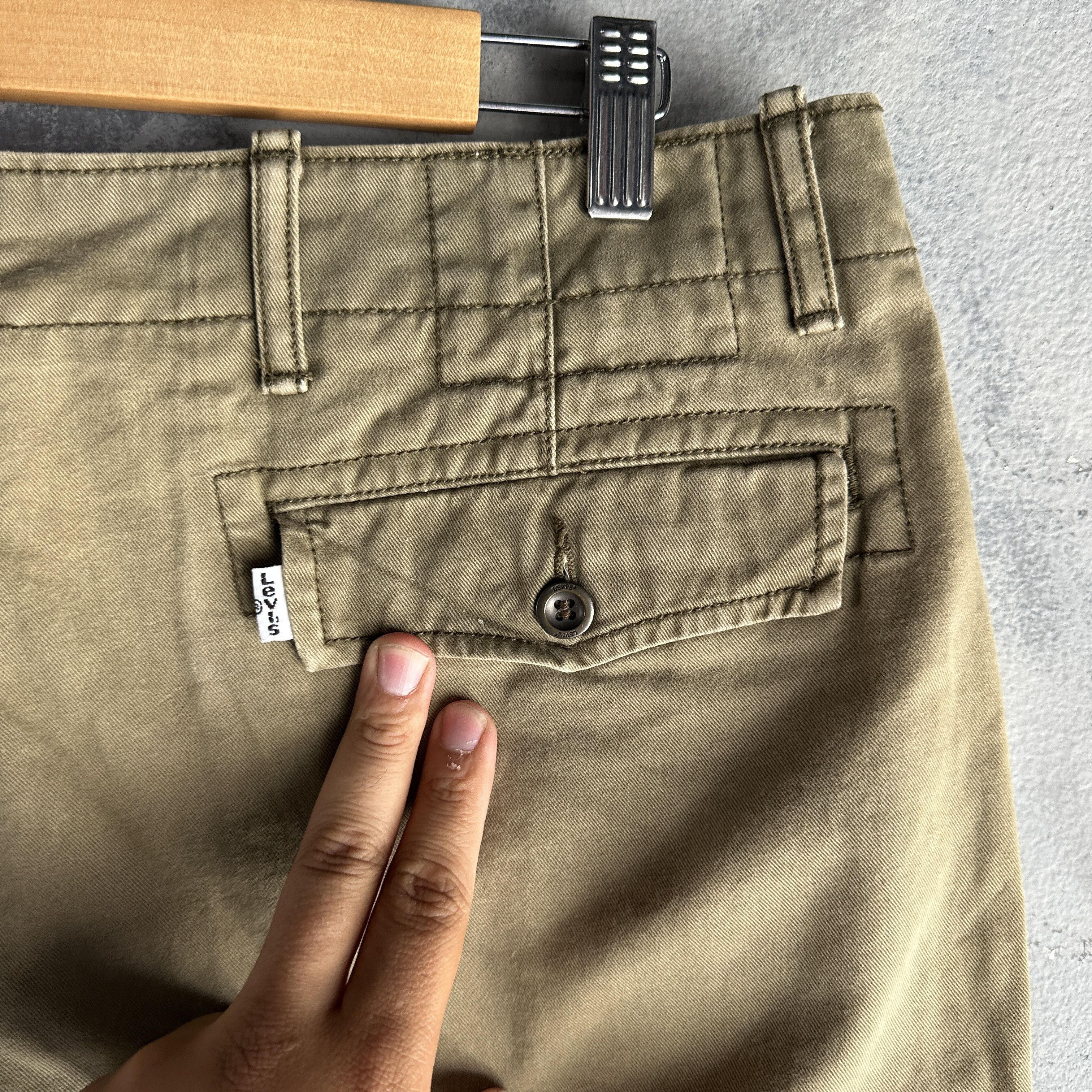 Levi's Vtg Levis Cargo Shorts Utility Pockets Outdoor Army Surplus Size US 34 / EU 50 - 8 Thumbnail