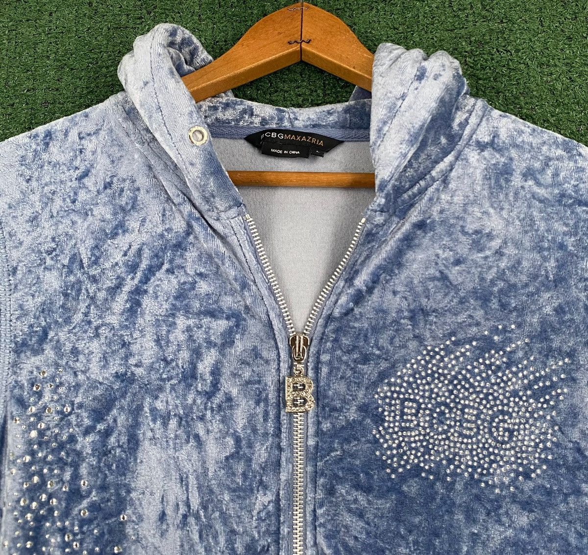 Bcbgmaxazria Y2K BCBG Maxazria Shimmer Crystals Velour Track Jacket Med Size M / US 6-8 / IT 42-44 - 2 Thumbnail