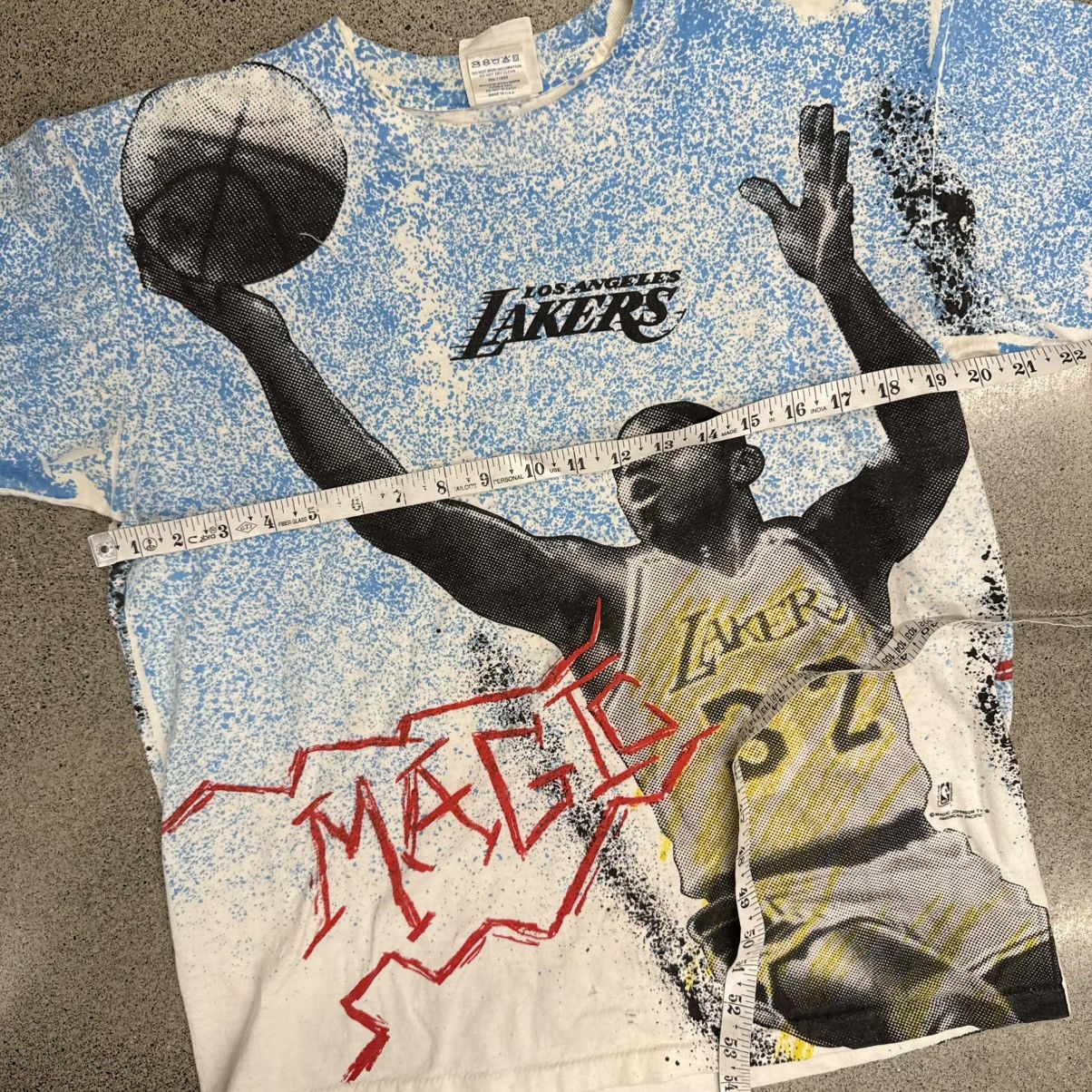 NBA VTG NBA MAGIC JOHNSON Los Angeles Lakers ALL OVER T-SHIRT Size US L / EU 52-54 / 3 - 4 Thumbnail