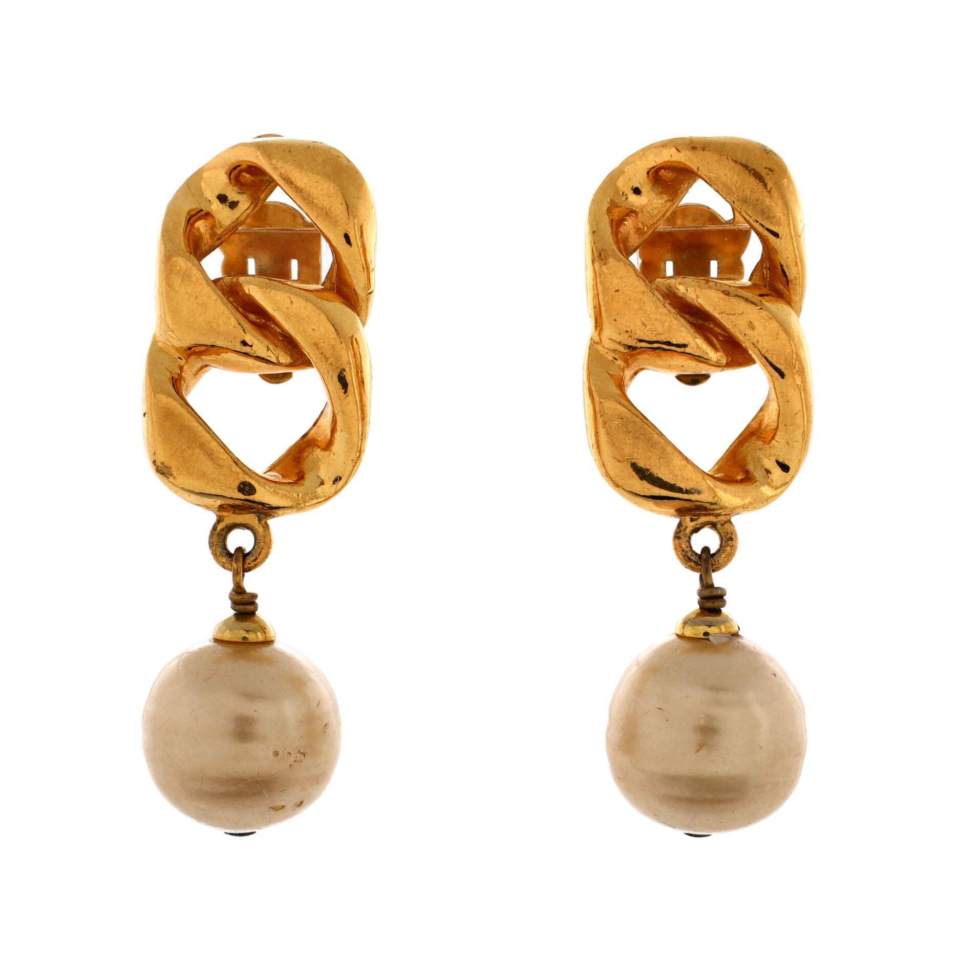 Chanel Chain Dangle Clip-On Earrings Size ONE SIZE - 1 Thumbnail