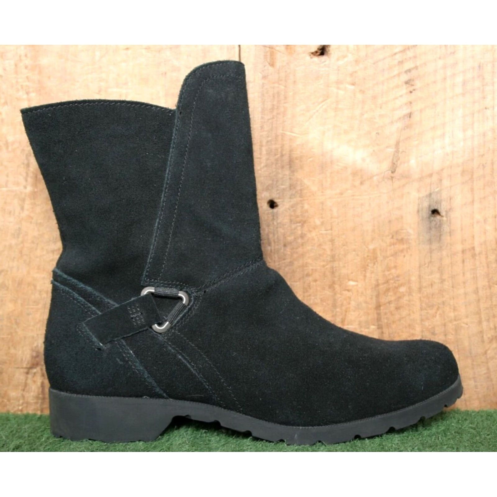Teva VINTAGE Teva Segundo Mid Black Suede Moto Boots Women Sz. 7 Moto Boots Women Black Suede Teva Segundo Mid Womens Size 7 Size US 5 / IT 35 - 2 Thumbnail