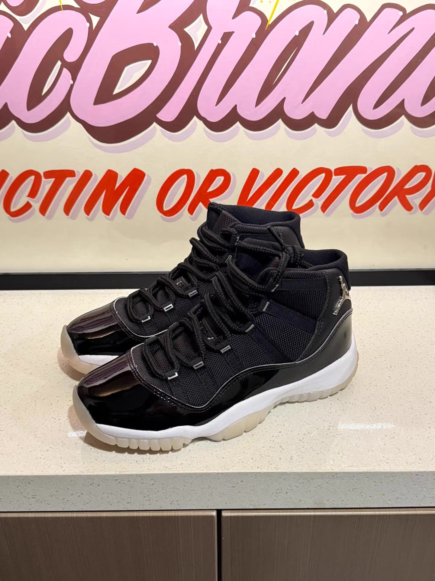 Nike Jordan Air Jordan 11 Retro "Jubilee" Ｑ20 Size US 5 / EU 37 - 2 Thumbnail