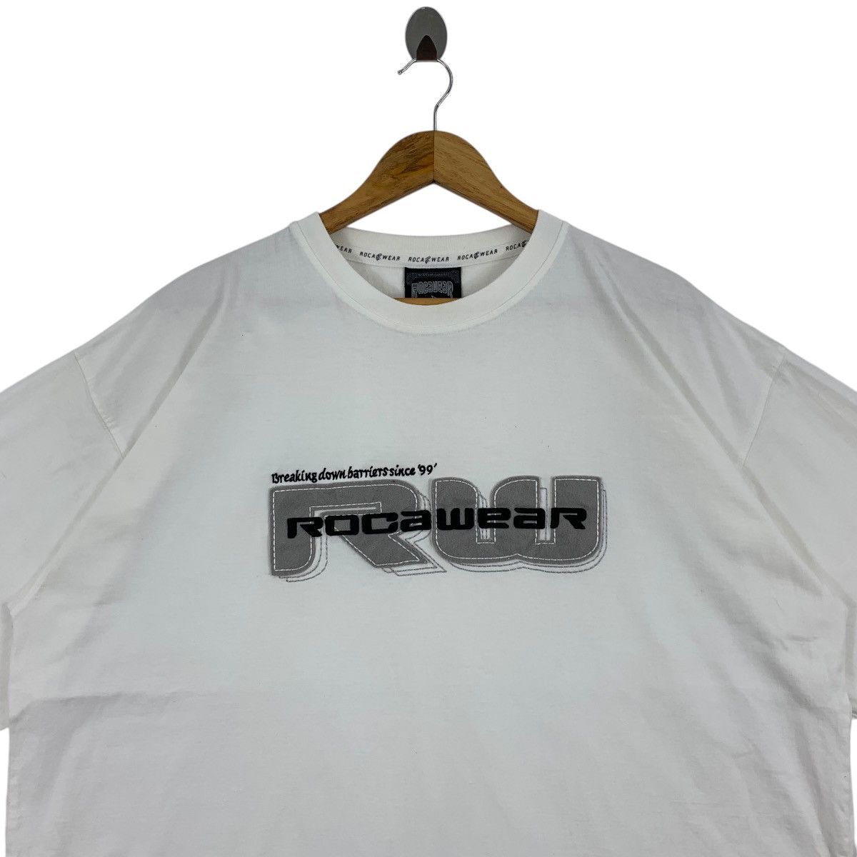 Rocawear × Vintage Vintage ROCAWEAR Script hip hop baggy white tee Size US XXL / EU 58 / 5 - 2 Thumbnail