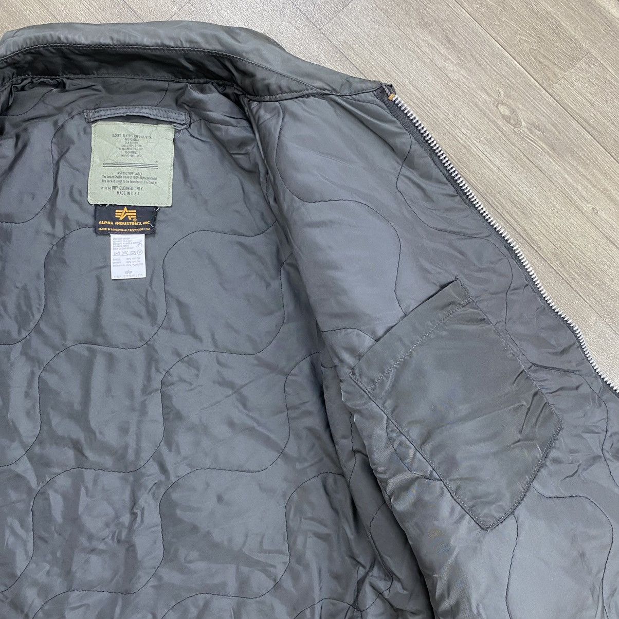 Alpha Industries 🇺🇸Vintage Alpha Industries CWU 45/P Army Flight Bomber Jacket Size US XL / EU 56 / 4 - 12 Thumbnail