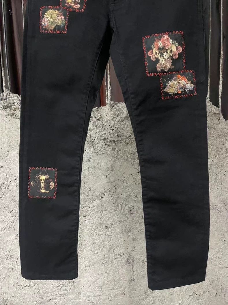 Dior Dior Floral Patch Denim Pants Size 29-2505 Size US 29 - 4 Thumbnail